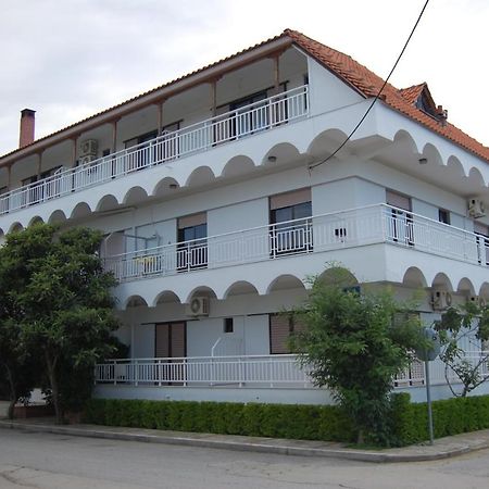 Giorgos Apartments Square Неа-Врасна Екстер'єр фото
