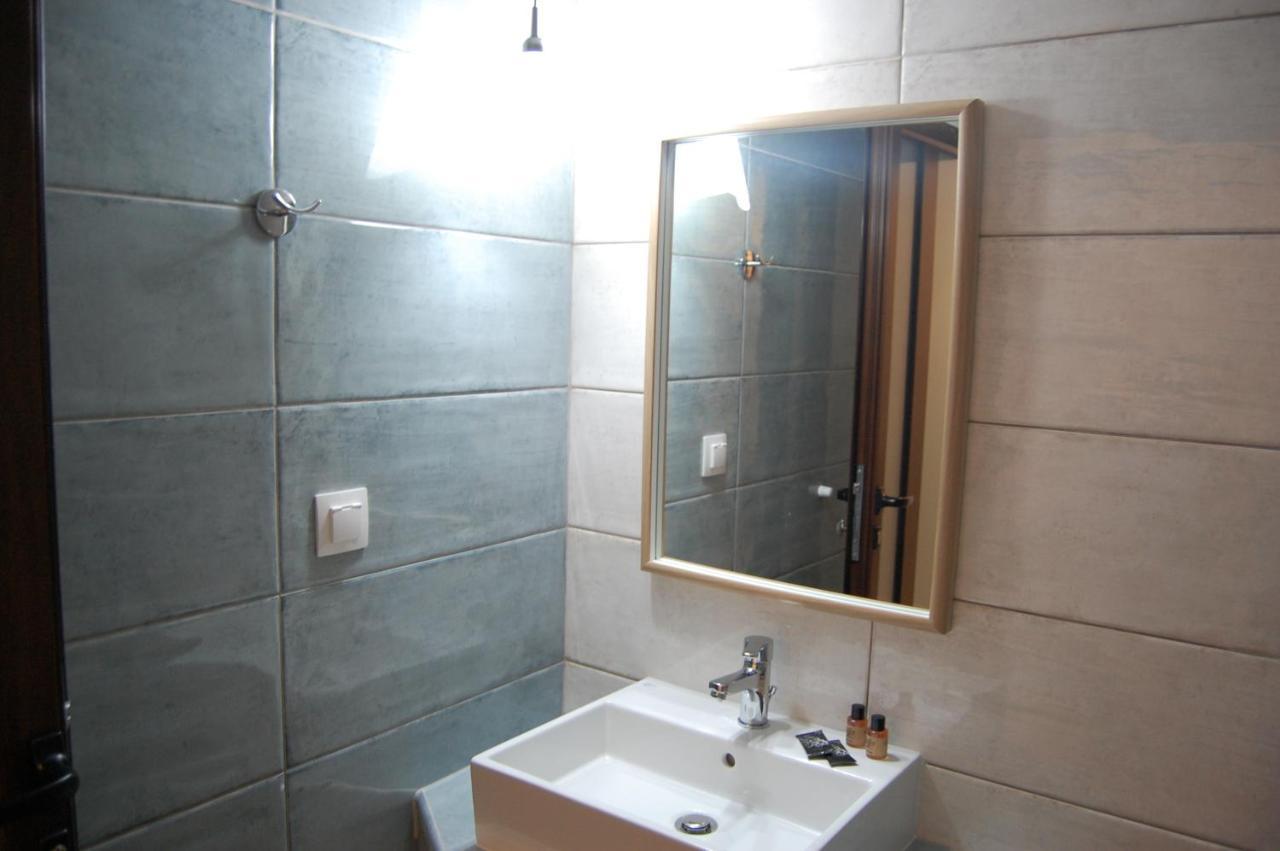 Giorgos Apartments Square Неа-Врасна Екстер'єр фото